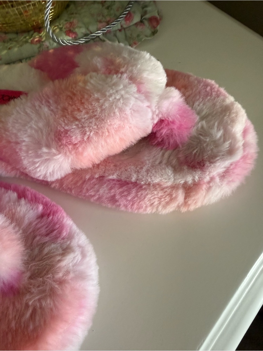 Betsey Johnson Pink & Peach Plush Flip Flop Slippers